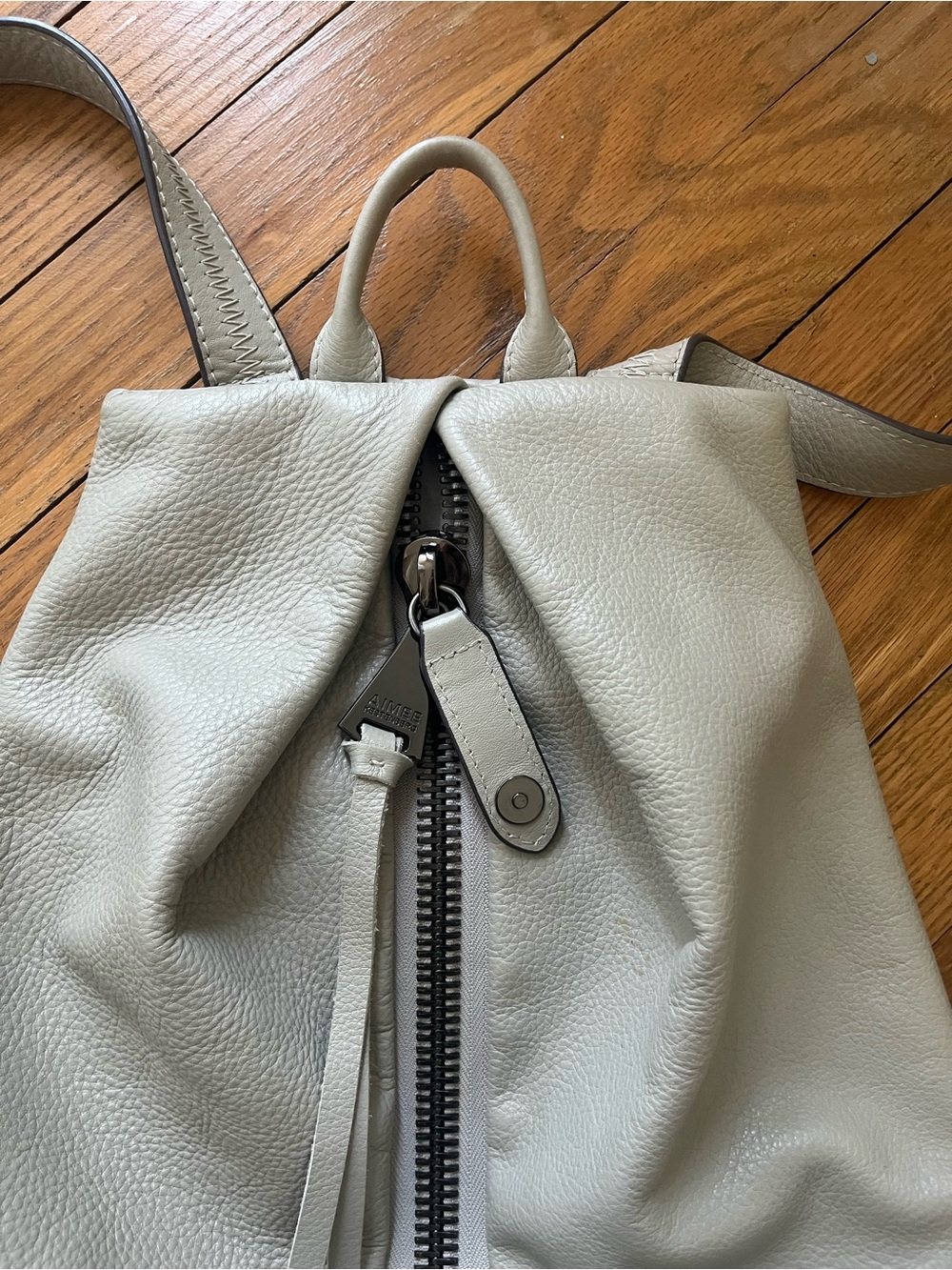 Aimee Kestenberg Tamitha leather backpack bag in elephant grey - Picture 5 of 11